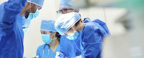 Extirpación quirúrgica de mucosa o grasa en la piel